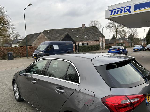 Mercedes-Benz A-KLASSE 220 Premium