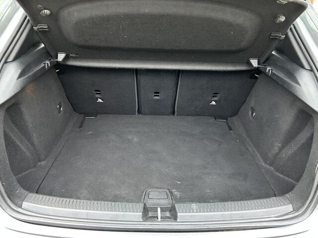 Mercedes-Benz A-KLASSE 220 Premium