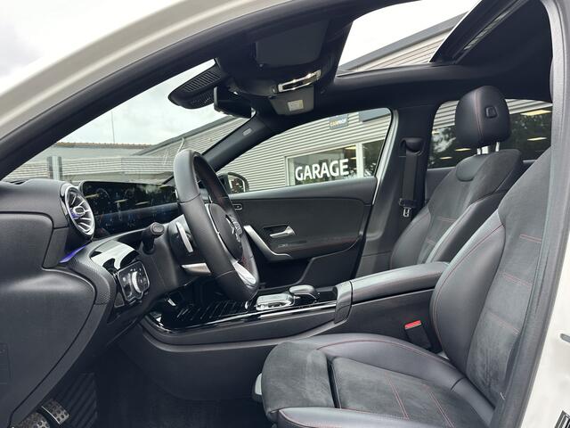 Mercedes-Benz A-KLASSE 200 Limousine AMG | Panodak | 360 Camera | Burmester | Sfeer