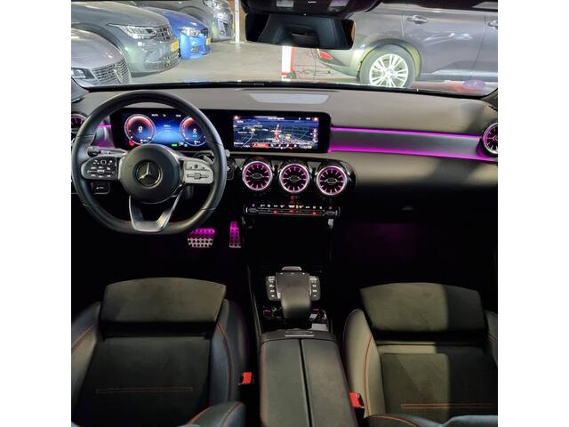 Mercedes-Benz A-KLASSE 250 e AMG 1e EIGENAAR WIDESCREEN SFEER VERLICHTING ADAP CRUISE CAMERA NAVI ECC