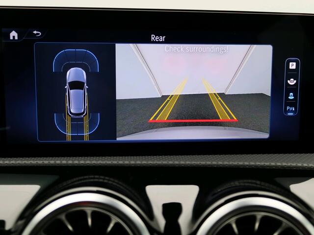Mercedes-Benz A-KLASSE 250 e Star Edition AMG Line AMG Line | Sfeerverlichting |Achteruitrijcamera | Apple CarPlay, Inclusief 24 maanden MB Certified garantie voor Europa.