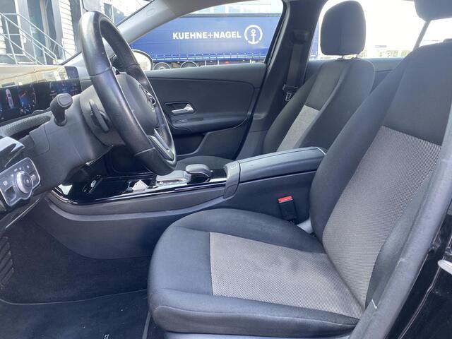Mercedes-Benz A-KLASSE 180 Business Solution