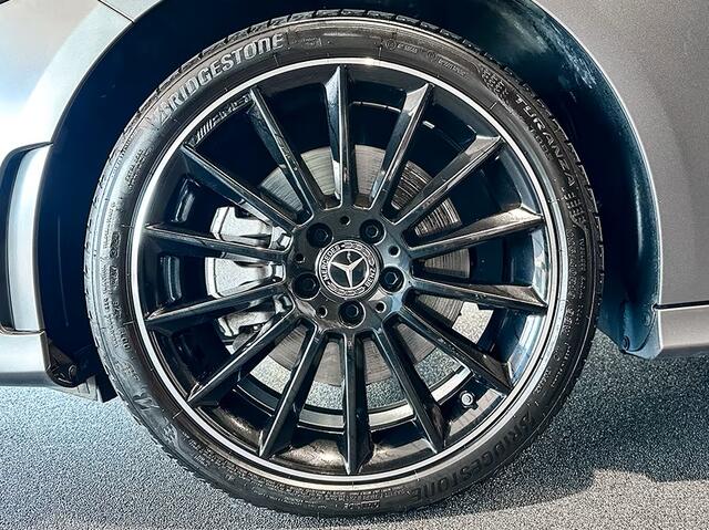 Mercedes-Benz A-KLASSE 250 e AMG ** LED, MBUX+, MAGNO GRAU, PANORAMA, 19-inch LMV, NIGHT, DODE HOEK ** 1e EIG - UNFALLFREI ** ** INFORMEER OOK NAAR ONZE AANTREKKELIJKE FINANCIAL-LEASE TARIEVEN **