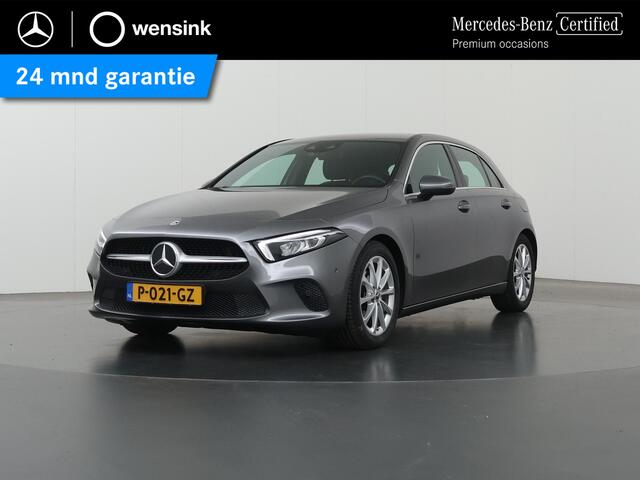 Mercedes-Benz A-KLASSE 180 Business Solution Luxury | Widescreen | Trekhaak | Stoelverwarming | Parkeersensoren |