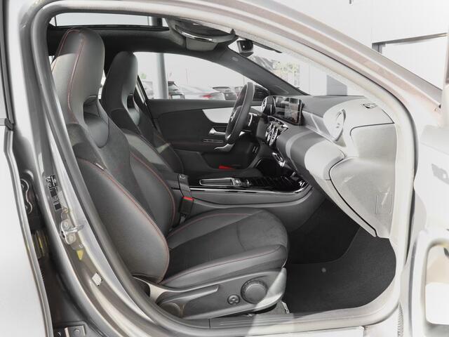 Mercedes-Benz A-KLASSE 250e AMG ** LED, MBUX+, PANORAMA, NIGHT, TREKH, WINTER, 19-inch LMV ** 1e EIG - ex MB-AG - UNFALLFREI ** ** INFORMEER OOK NAAR ONZE AANTREKKELIJKE FINANCIAL-LEASE TARIEVEN **