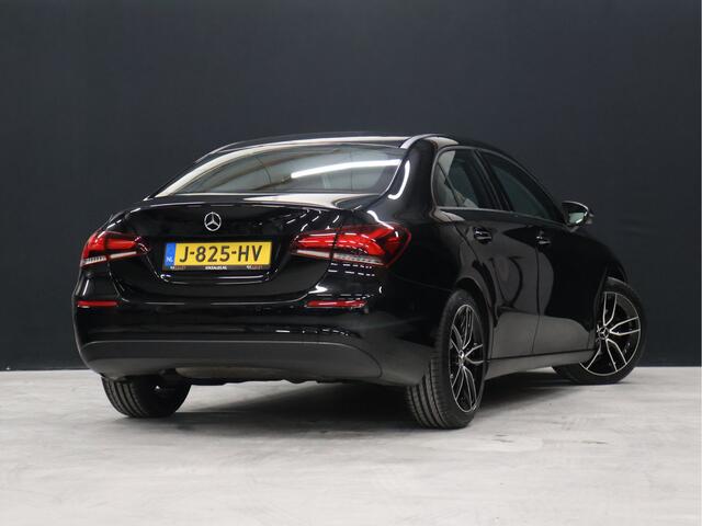 Mercedes-Benz A-KLASSE 180 Luxury Line [CAMERA, STOELVERWARMING, PDC V+A, BLUETOOTH, CLIMATE CONTROL, CRUISE CONTROL, NIEUWSTAAT]