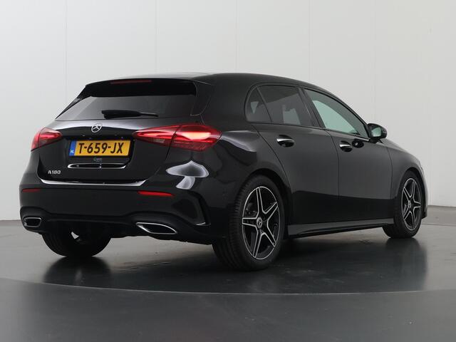 Mercedes-Benz A-KLASSE 180 AMG Line | Premium pakket | Burmester | Night pakket | Multibeam |