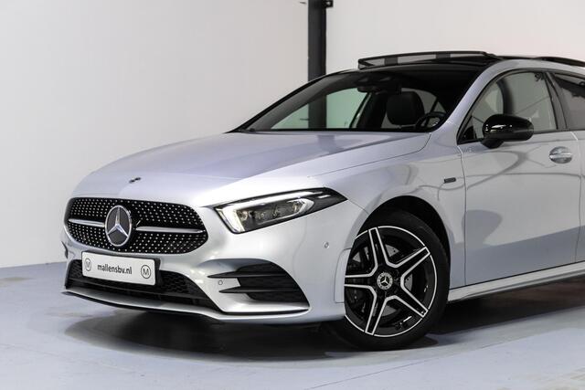 Mercedes-Benz A-KLASSE 250 e Business Solution AMG Limited PANO/MEMORY/AMG/NAP/BTW/DEALEROH
