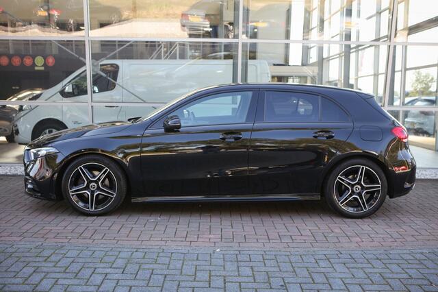 Mercedes-Benz A-KLASSE 180 Bns Solution AMG