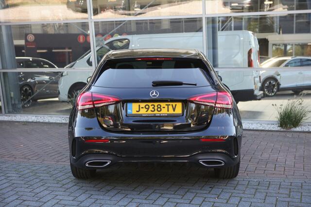 Mercedes-Benz A-KLASSE 180 Bns Solution AMG