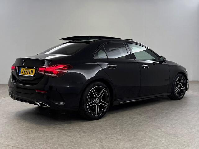 Mercedes-Benz A-KLASSE 200 AMG | Pano | Sfeerverl. | Virtual | Burmester | Camera | Memory | Dodehoek | NAP