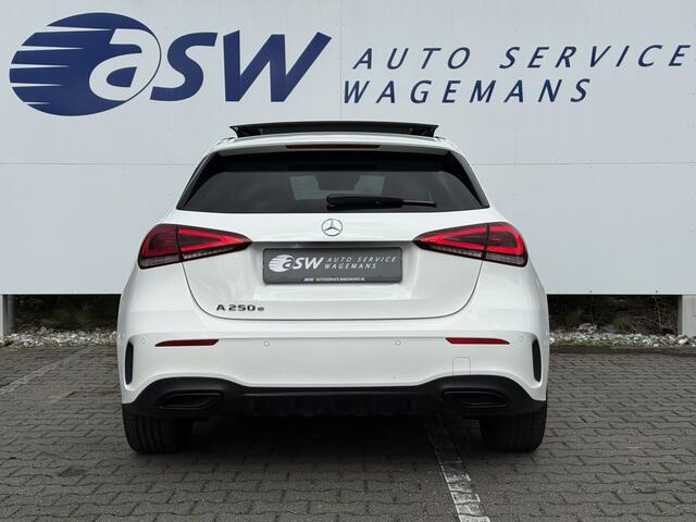 Mercedes-Benz A-KLASSE 250 e Business Solution AMG Limited | Pano | Ambient Light | Camera | LED | MBUX | 19 inch