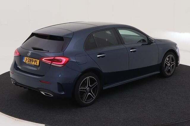 Mercedes-Benz A-KLASSE 250 e Business Solution AMG Limited NL-AUTO | PANODAK | 360 SENSOREN | CAMERA