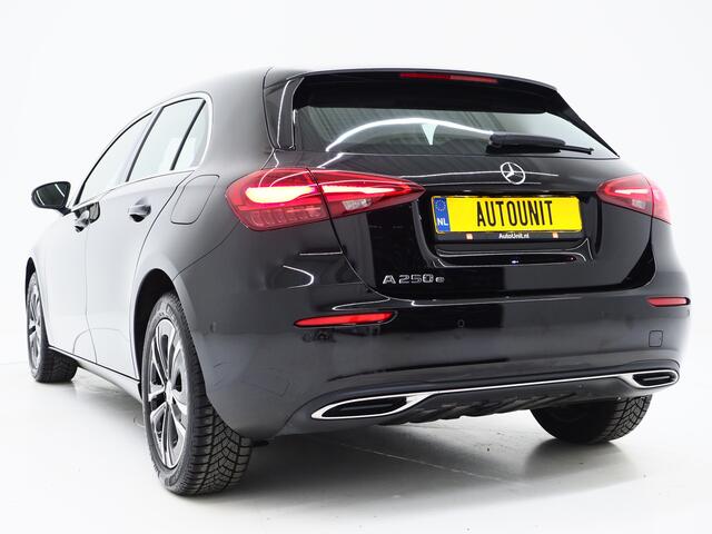 Mercedes-Benz A-KLASSE 250 e Panamericana | Nieuw Model | Widescreen | Zwarte Hemel | Camera | Cruise | Carplay