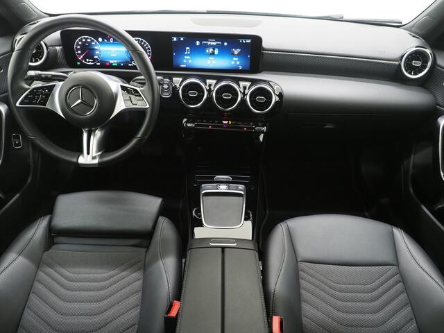 Mercedes-Benz A-KLASSE 250 e Panamericana | Nieuw Model | Widescreen | Zwarte Hemel | Camera | Cruise | Carplay