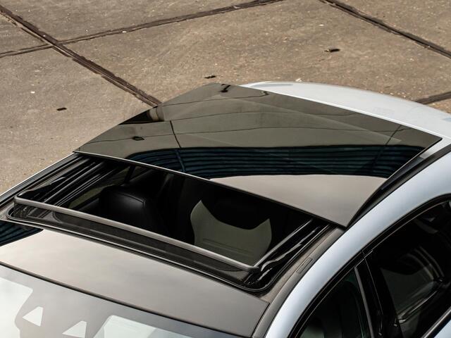 Mercedes-Benz A-KLASSE A200 AMG Line Pano Camera Stoelverw