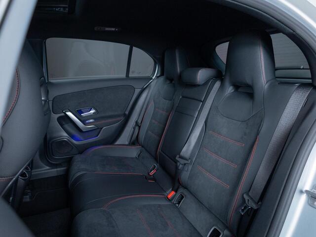 Mercedes-Benz A-KLASSE Hatchback 250 e Business Solution AMG Panorama dak