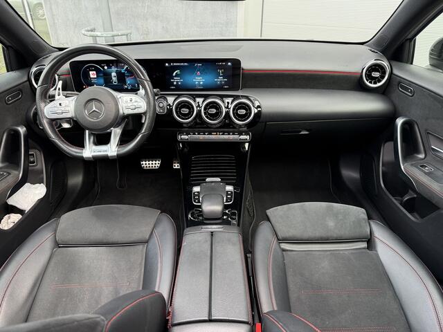 Mercedes-Benz A-KLASSE 200 Launch Edition Premium | AMG Line | Panoramadak | LED Performance