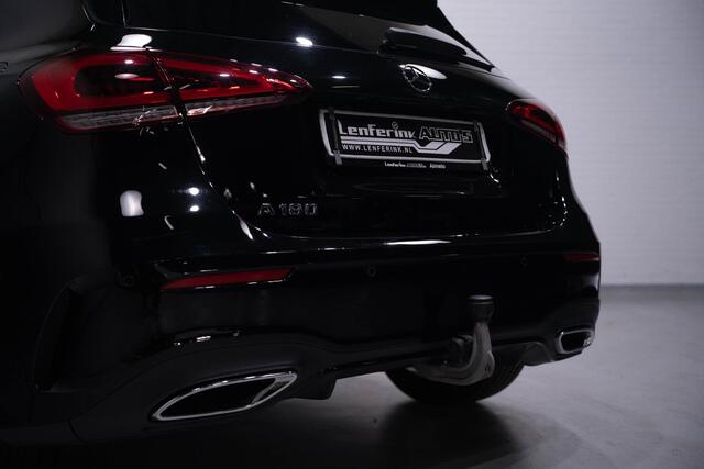 Mercedes-Benz A-KLASSE 180 Business Solution AMG NAP 1e eigen. led-verlichting v+a navi PDC v=a ambiente verlichting camera private-glas trekhaak wegklapbaar schakelflippers 18"LMV