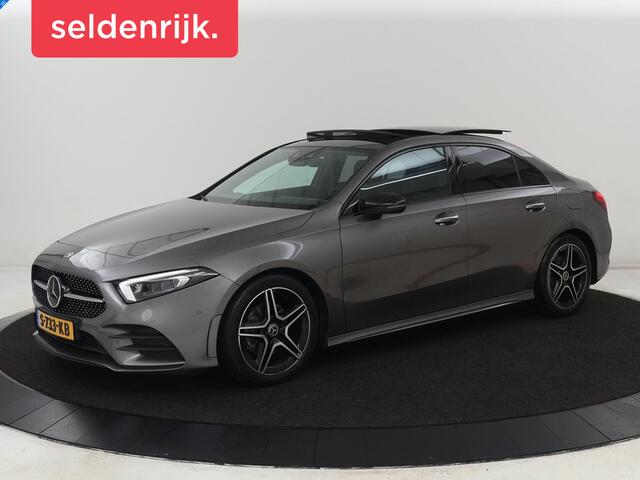 Mercedes-Benz A-KLASSE 200 AMG | Panoramadak | Trekhaak | Carplay | Adaptive cruise | Stoelverwarming | Camera | Leder/Alcantara | Navigatie | Full LED | Sfeerverlichting | Park Assist