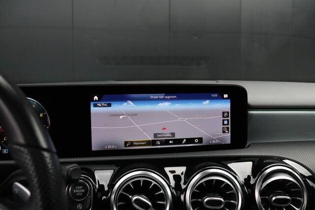 Mercedes-Benz A-KLASSE 180 Business Solution AMG Line | PANO | LEDER | MEMORY | CAMERA | SPORTSTOELEN | STOELVERW. | CRUISE | NAVI |