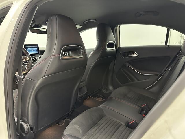 Mercedes-Benz A-KLASSE 160 AMG Night Ed. | Facelift | 18'' | LED Koplampen |