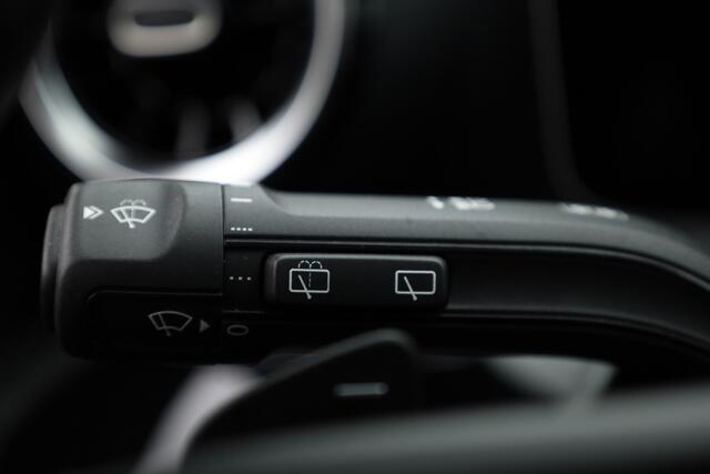 Mercedes-Benz A-KLASSE 180 d Business Solution | Navi | Camera | Apple CarPlay | Trekhaak | Clima