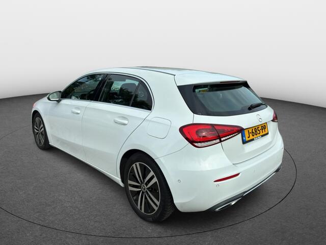 Mercedes-Benz A-KLASSE 160 Business Solution Luxury | Leder | Sportstoelen | Camera