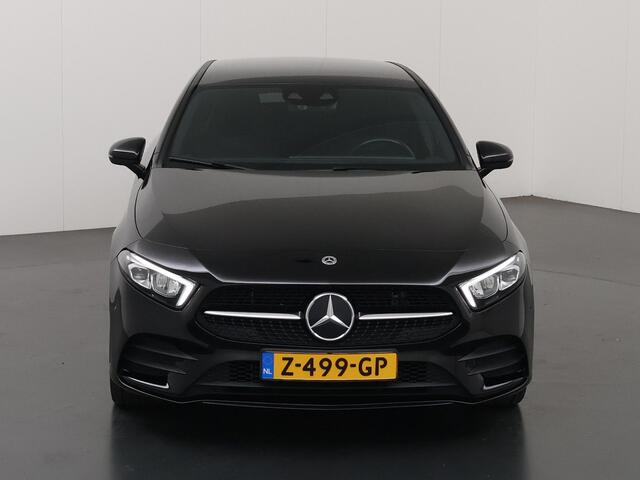 Mercedes-Benz A-KLASSE 250 e Advantage | Widescreen | Stoelverwarming | Sfeerverlichting | Achteruitrijcamera |