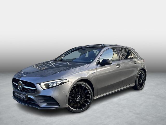 Mercedes-Benz A-KLASSE 250 e AMG line | Panoramadak | Cruise Control | Stoelverwarming