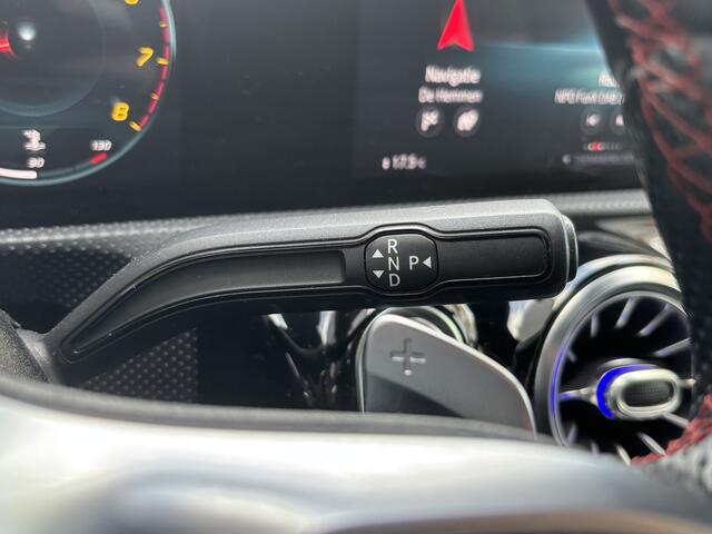 Mercedes-Benz A-KLASSE 180 Business Solution AMG | Sfeerverlichting | Automaat | Stoelverwarming | Dodehoek Detector