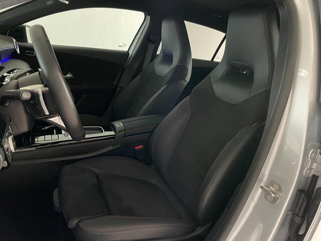 Mercedes-Benz A-KLASSE 250 e AMG Line | Distronic+ | Trekhaak | Night | Carplay