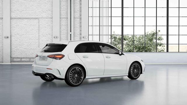 Mercedes-Benz A-KLASSE 250e Business Solution AMG | Panoramaschuifdak | Stoelverwarming | Achteruitrijcamera | Nightpakket | 19 inch AMG-velgen |