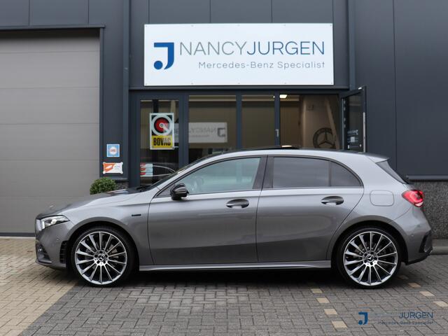 Mercedes-Benz A-KLASSE 250 e AMG | 8G Aut | Night | Ambiente Light | Elektr. Pano | MBUX High End | Apple Car Play/Android Auto |