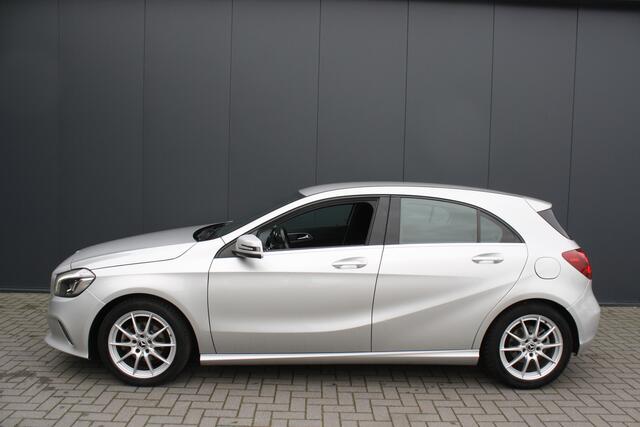 Mercedes-Benz A-KLASSE 180 d Business Solution AMG AUTOMAAT - NAVIGATIE - CAMERA - LED