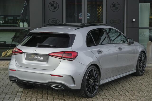 Mercedes-Benz A-KLASSE A220 AMG 190pk Panoramadak Widescreen Night pakket 19" LMV Sfeerverlichting