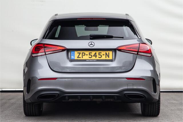 Mercedes-Benz A-KLASSE 200 AMG Nightpakket, Widescreen, Camera, 19"