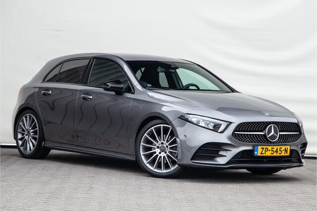Mercedes-Benz A-KLASSE 200 AMG Nightpakket, Widescreen, Camera, 19"