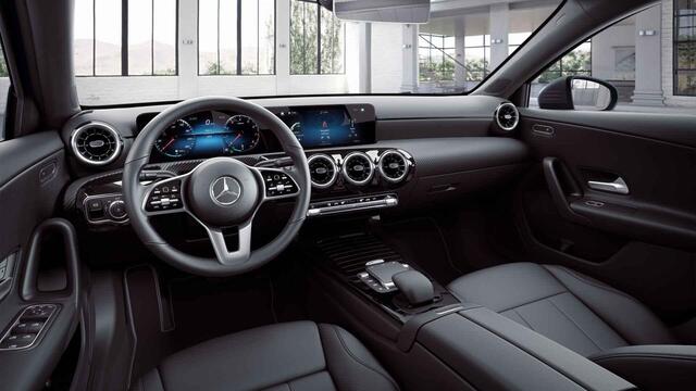 Mercedes-Benz A-KLASSE 180 Business Line | Apple carplay | Android auto | Achteruitrijcamera | Lederlook ARTICO | Privacy Glass |