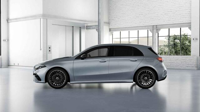 Mercedes-Benz A-KLASSE 180 Business Solution AMG | Panoramaschuifdak | Premium plus | Head-Up | Stoelverwarming | Achteruitrijcamera | MULTIBEAM LED |