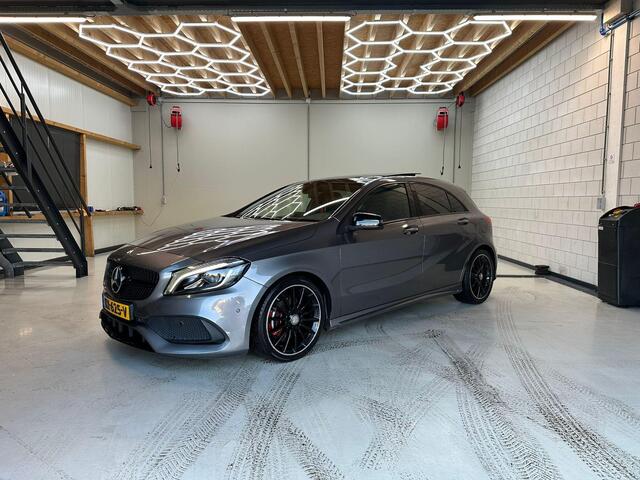 Mercedes-Benz A-KLASSE 180 AMG Night Edition Plus PANO/AMG/CAMERA