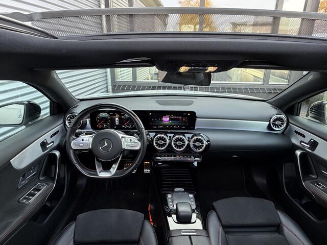 Mercedes-Benz A-KLASSE 180 Business Solution AMG