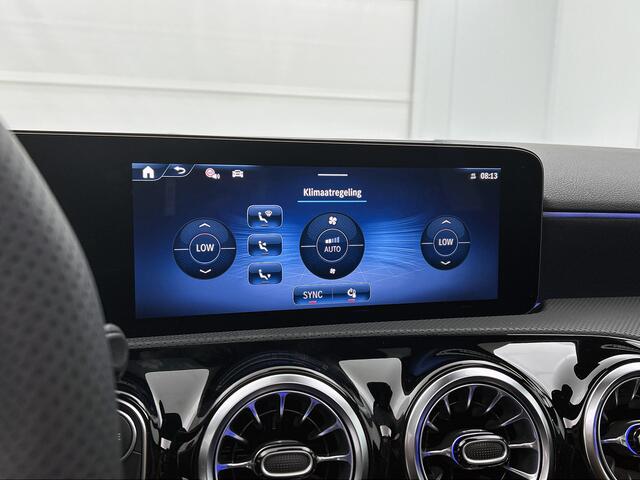 Mercedes-Benz A-KLASSE 180 Business Solution AMG | Nightpakket | Antidiefstalpakket URBAN GUARD PLUS | Panoramaschuifdak | Smartphone-integratie | MULTIBEAM LED | Stoelverwarming voor |