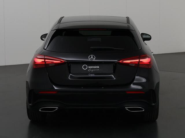 Mercedes-Benz A-KLASSE 180 Business Solution AMG | Panoramadak | Multibeam led | Nightpakket | Sfeerverlichting |