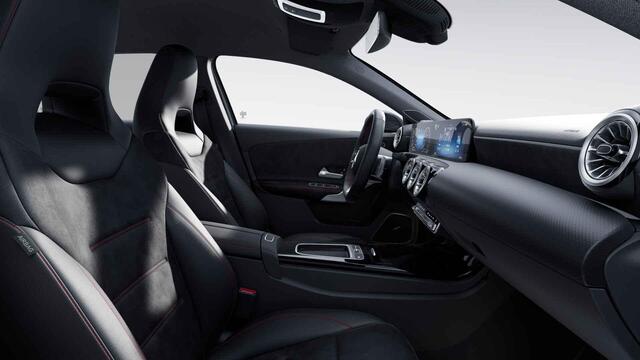 Mercedes-Benz A-KLASSE 180 AMG Line | Premium | Night pakket | Keyless go | Draadloos telefoon laden |