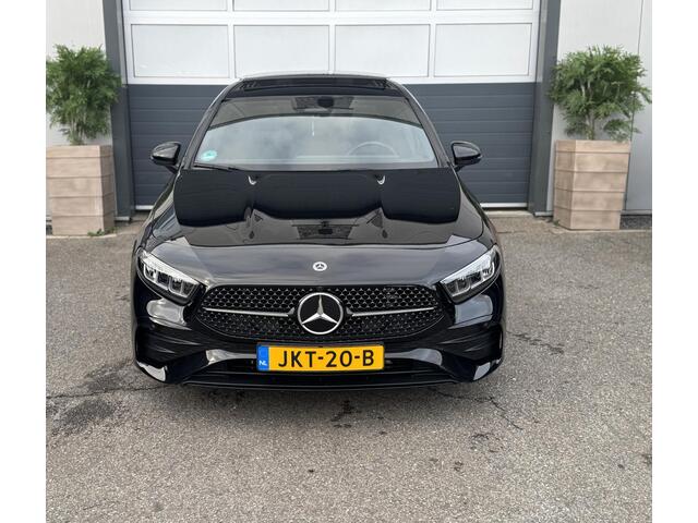 Mercedes-Benz A-KLASSE 200 AMG Line /PANO/CAMERA/GARANTIE/