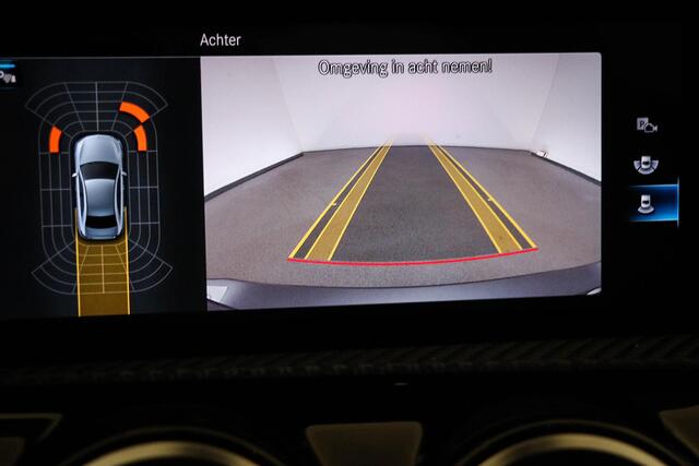 Mercedes-Benz A-KLASSE 200 Business Solution | PLUS PACK | HALF LEDER | STOELVERWARMING | APPLE | CAMERA