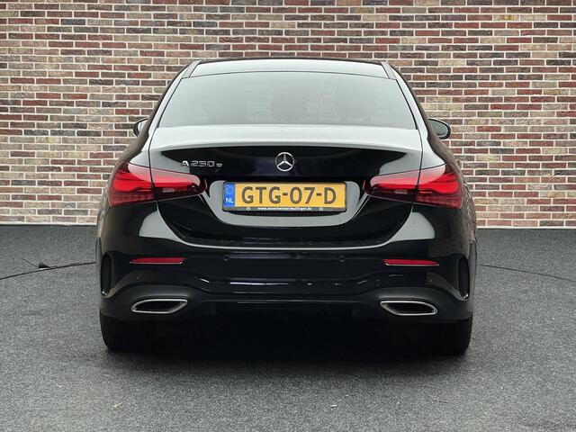 Mercedes-Benz A-KLASSE 250 e AMG Line Panorama Memory Sfeer 360 BTW