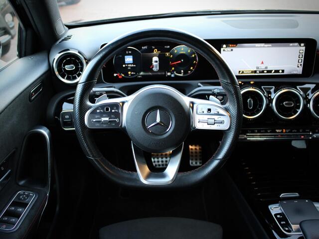 Mercedes-Benz A-KLASSE Business Solution AMG 18" LED Widescreen