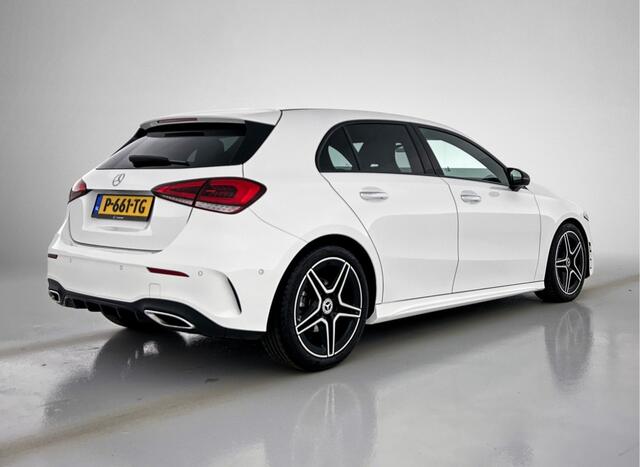 Mercedes-Benz A-KLASSE 180 Premium Plus | Panoramadak | elct. bedienbare voor stoelen met memory | Navigatie | Parking support met camera achter | Inclusief 24 maanden MB Certified garantie voor Europa